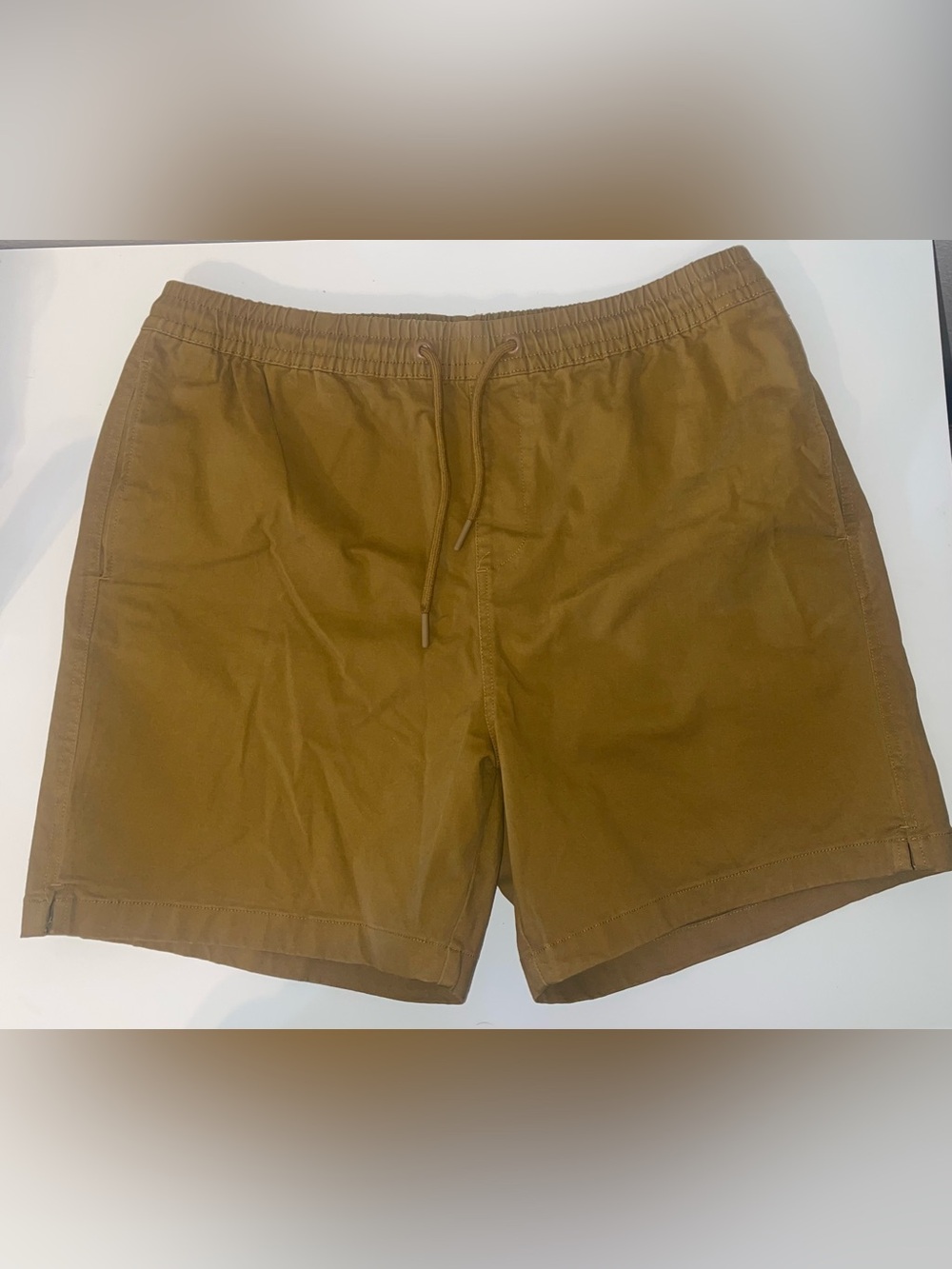 Forever 21 Men's Tan Drawstring Athletic Shorts